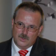 OKS Dr Markus Breitenbach